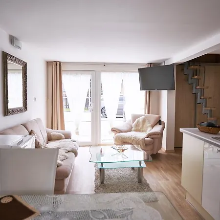 בית הארחה Bluestars קרלובי וארי